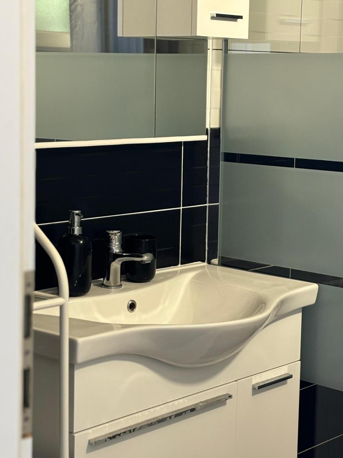 Apartmani Bosnjak スタリグラード 部屋 写真