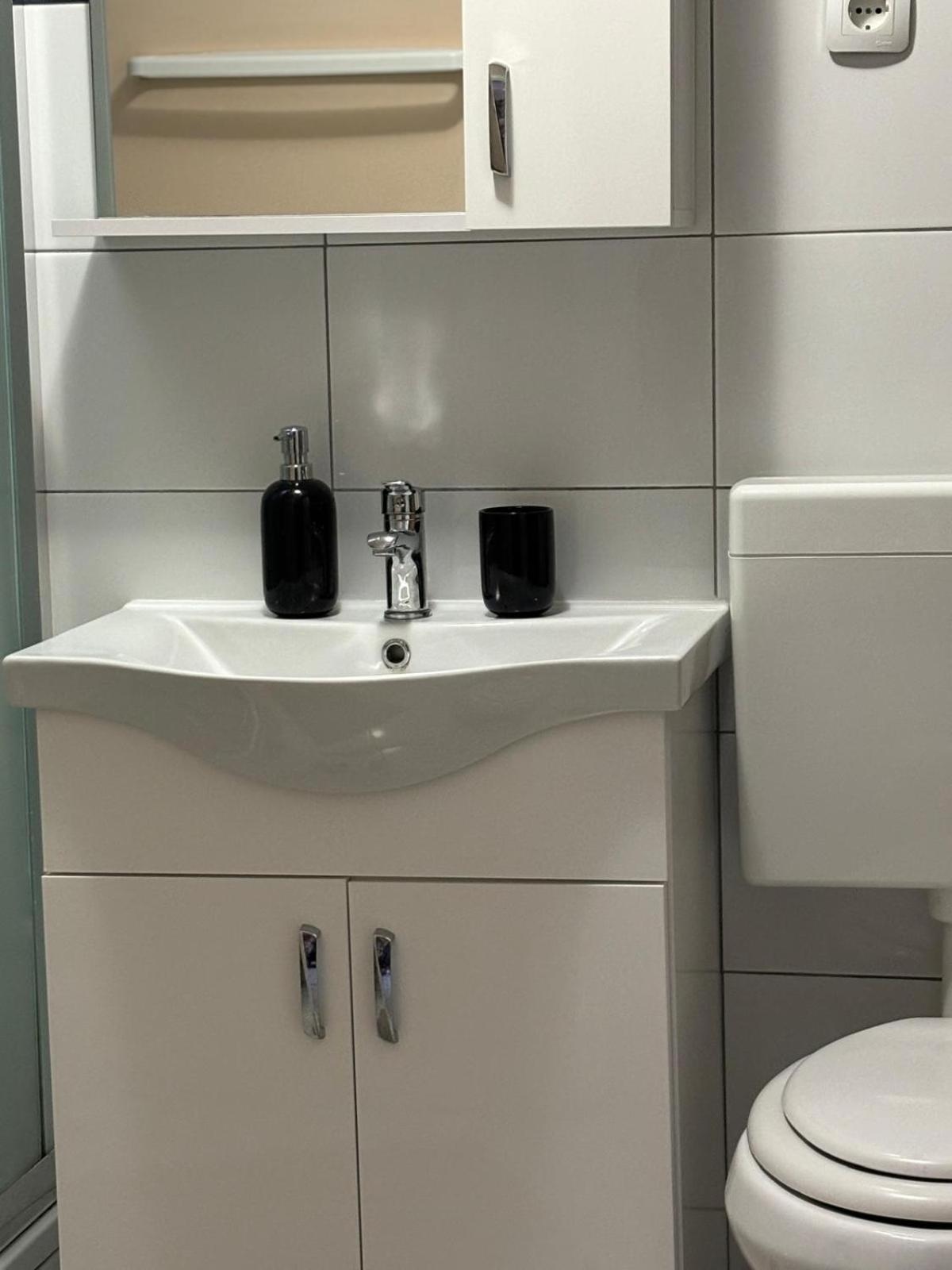 Apartmani Bosnjak スタリグラード 部屋 写真