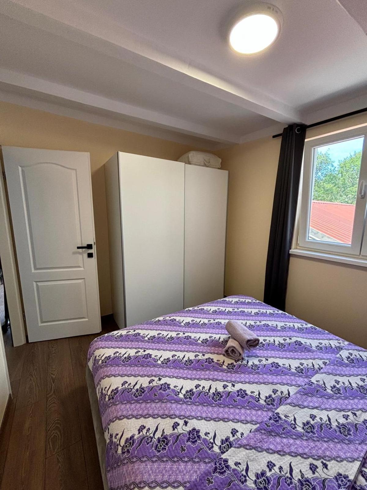 Apartmani Bosnjak スタリグラード 部屋 写真